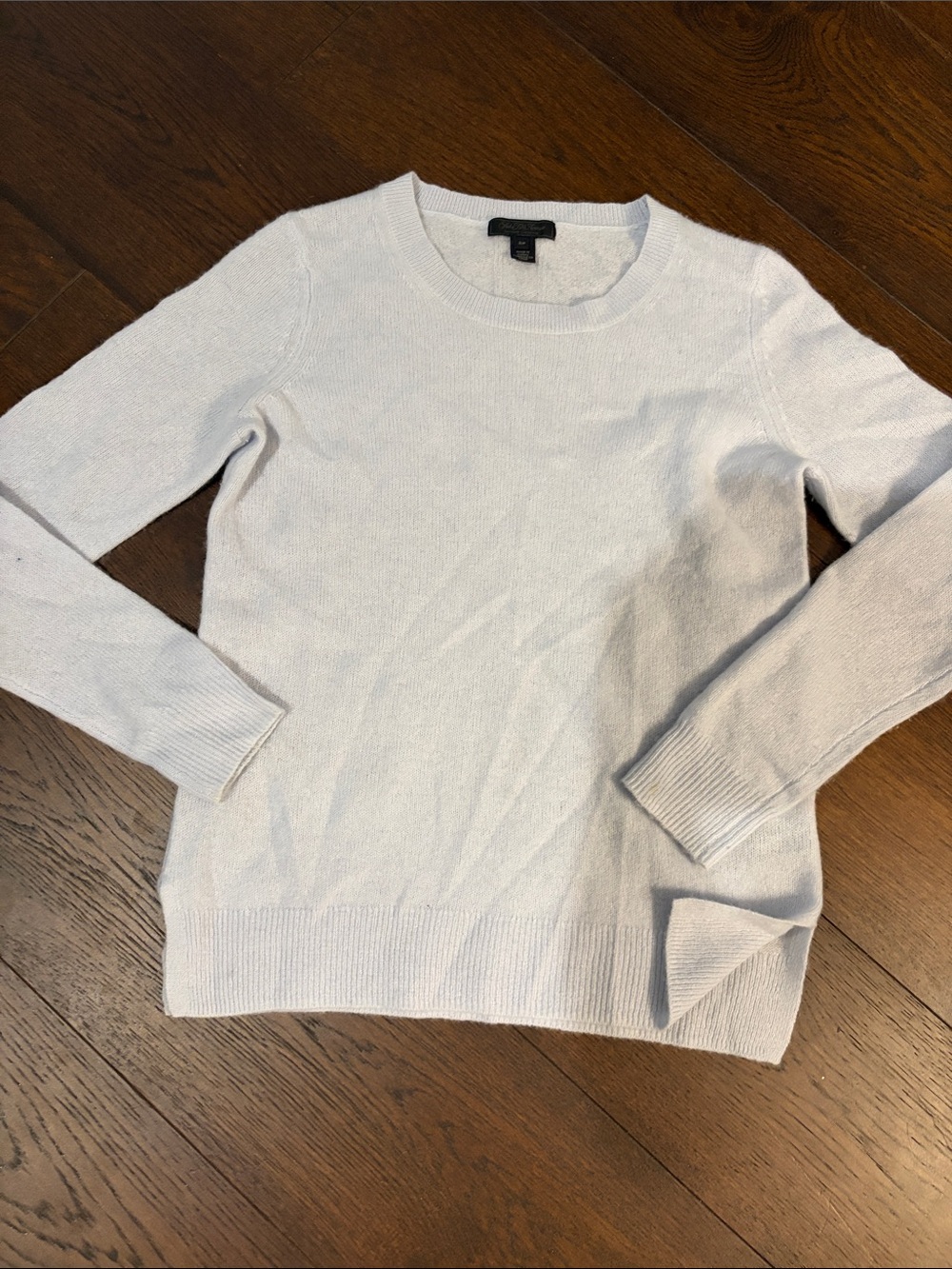 Saks Fifth Avenue Light blue Crewneck Sweater 100% cashmere S small